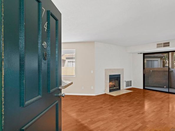 9785 Mesa Springs Way 74, San Diego CA 92126