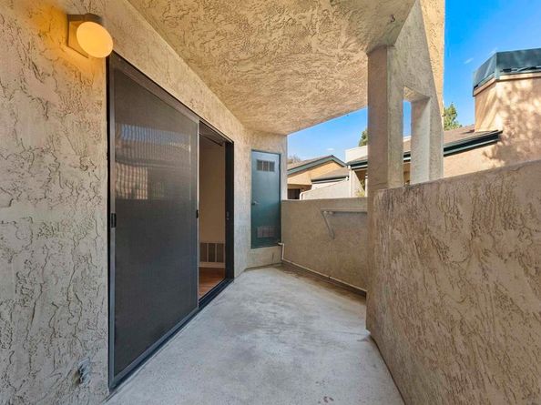 9785 Mesa Springs Way 74, San Diego CA 92126