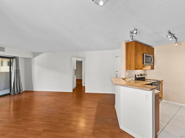 9785 Mesa Springs Way 74, San Diego CA 92126