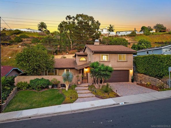 2261 Garfield, San Diego CA 92110