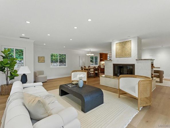 2261 Garfield, San Diego CA 92110
