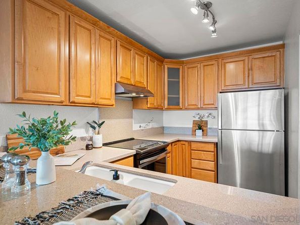 3570 1st Ave 1, San Diego CA 92103