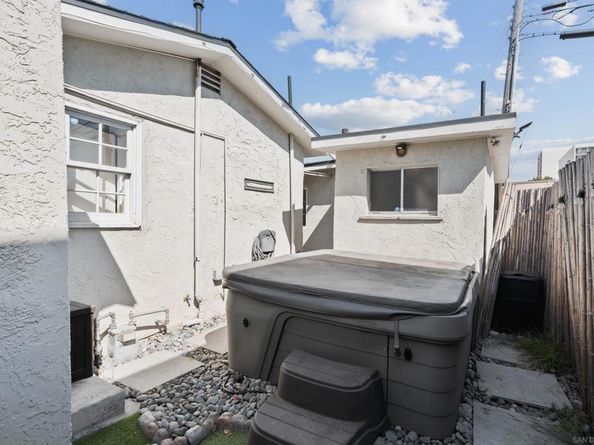 4119 Orange Ave, San Diego CA 92105