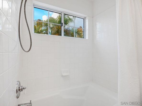 3965 Via Holgura, San Diego CA 92130