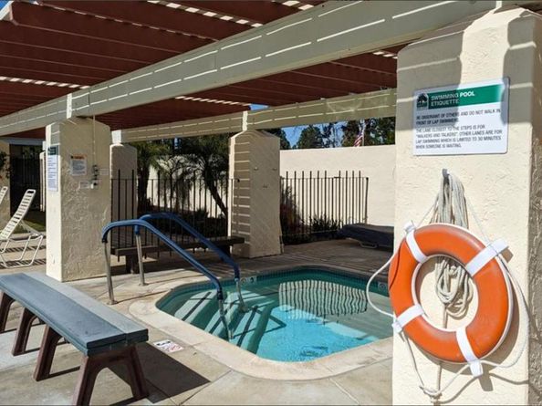 17476 Plaza Cerado 91, San Diego CA 92128