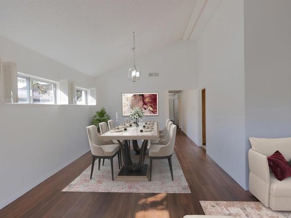 17476 Plaza Cerado 91, San Diego CA 92128