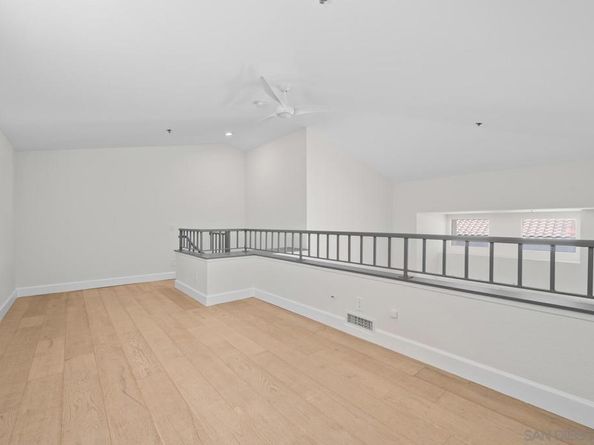 640 Camino De La Reina 1401, San Diego CA 92108