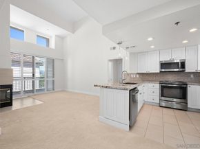 640 Camino De La Reina 1401, San Diego CA 92108