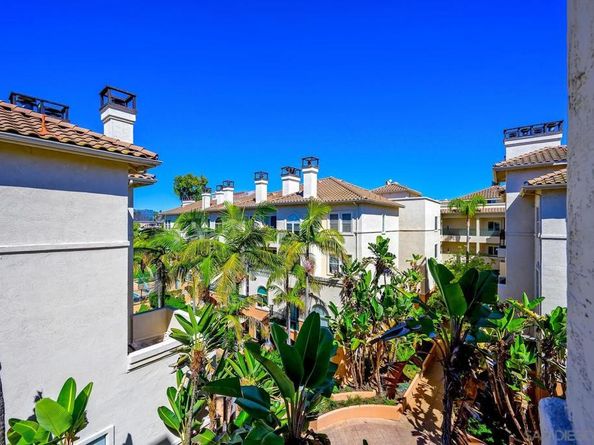 640 Camino De La Reina 1401, San Diego CA 92108