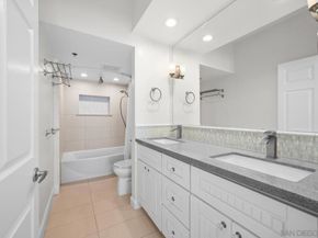 640 Camino De La Reina 1401, San Diego CA 92108