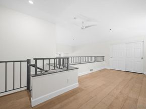 640 Camino De La Reina 1401, San Diego CA 92108