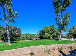 640 Camino De La Reina 1401, San Diego CA 92108