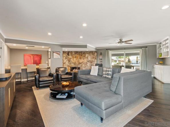 905 Vista Del Monte Way, El Cajon CA 92020