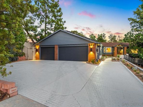905 Vista Del Monte Way, El Cajon CA 92020
