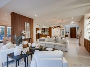 5435 Parkview Dr., La Jolla CA 92037