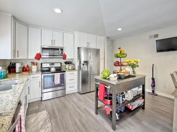 1322 Carnell Ct, San Diego CA 92154