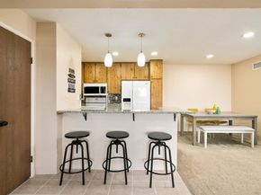 9229 Village Glen Dr 235, San Diego CA 92123
