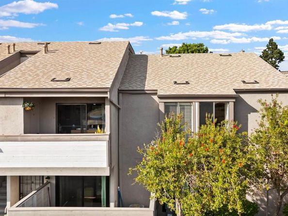 9229 Village Glen Dr 235, San Diego CA 92123