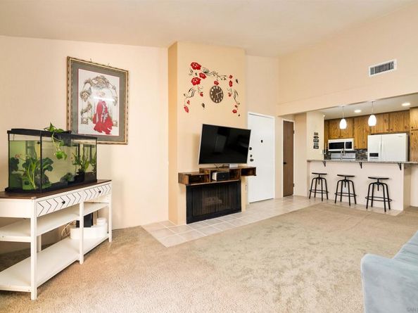 9229 Village Glen Dr 235, San Diego CA 92123