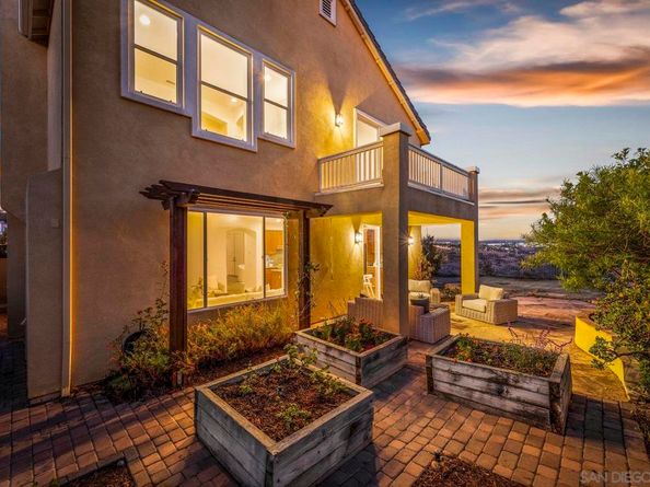 4691 Terraza Mar Marvelosa, San Diego CA 92130