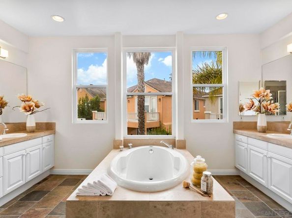 4691 Terraza Mar Marvelosa, San Diego CA 92130
