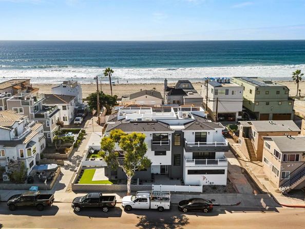 722 Nantasket Ct, San Diego CA 92109