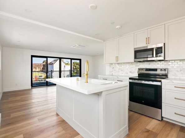 722 Nantasket Ct, San Diego CA 92109