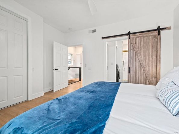 727 Ostend Ct, San Diego CA 92109
