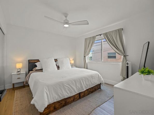 727 Ostend Ct, San Diego CA 92109