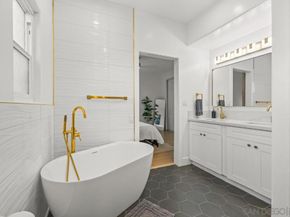 727 Ostend Ct, San Diego CA 92109