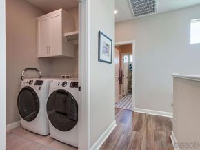 1933 Pascal Ct, Escondido CA 92026
