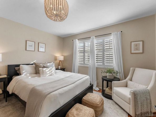 4527 Contour Blvd 8, San Diego CA 92115