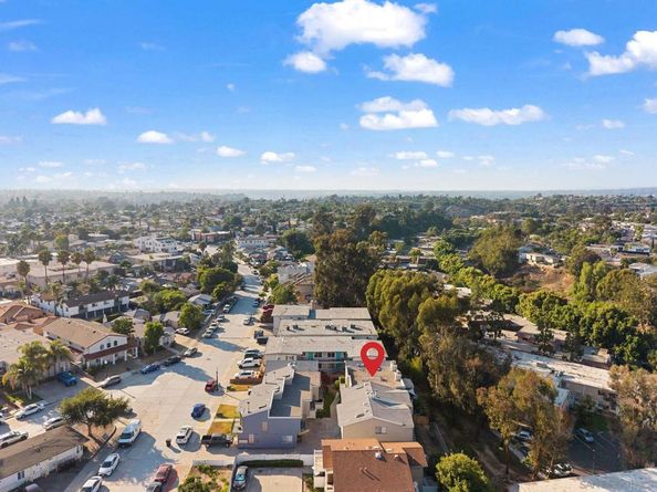 4527 Contour Blvd 8, San Diego CA 92115