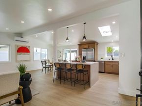 5165 Winthrop St, San Diego CA 92117