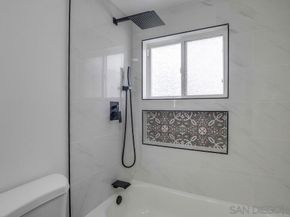 5165 Winthrop St, San Diego CA 92117
