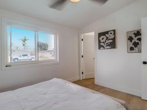 5165 Winthrop St, San Diego CA 92117