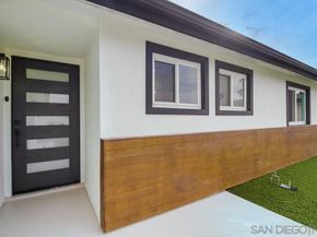 5165 Winthrop St, San Diego CA 92117