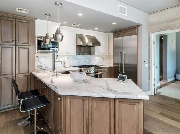 801 Ash St 1303, San Diego CA 92101
