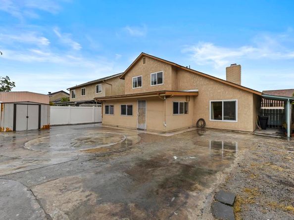 2333 Spring Oak Way, San Diego CA 92139