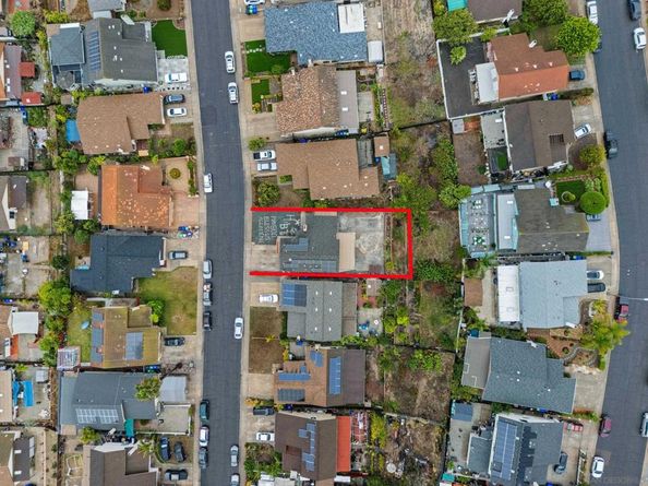 2333 Spring Oak Way, San Diego CA 92139