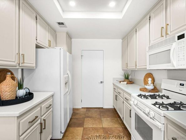 9368 Babauta Rd 95, San Diego CA 92129