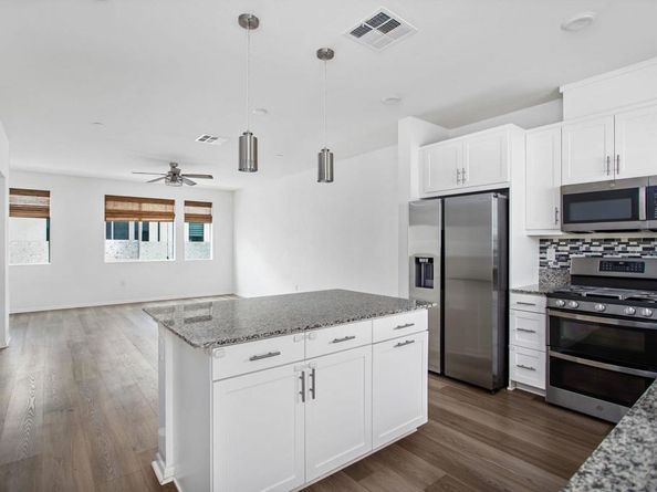 5480 Seacliff Pl 41, San Diego CA 92154