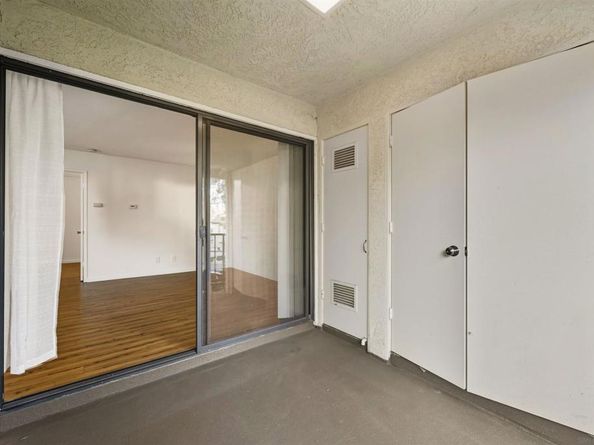 8594 Summerdale Rd 164, San Diego CA 92126