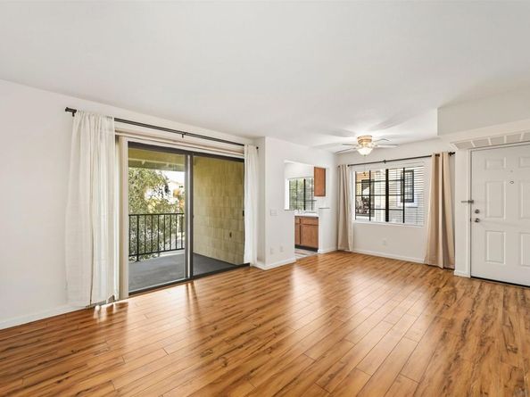 8594 Summerdale Rd 164, San Diego CA 92126