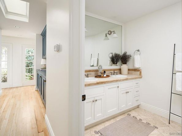 5499 Avenida Maravillas, Rancho Santa Fe CA 92067