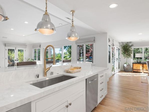 5499 Avenida Maravillas, Rancho Santa Fe CA 92067