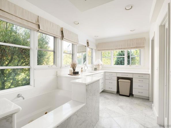 5499 Avenida Maravillas, Rancho Santa Fe CA 92067