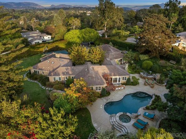 5499 Avenida Maravillas, Rancho Santa Fe CA 92067