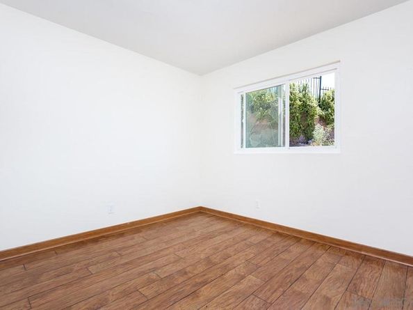 390 Treewood St, San Diego CA 92114