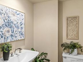 6340 Caminito Del Pastel, San Diego CA 92111